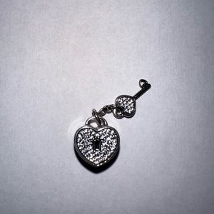 LOCK AND KEY PANDORA CHARM